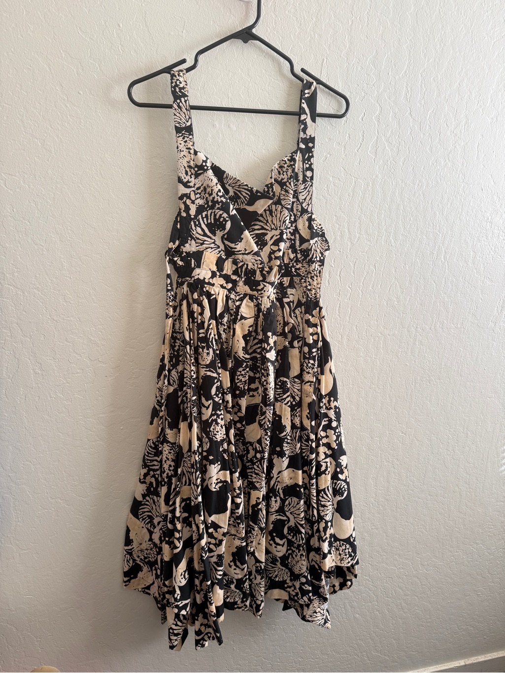 (Nwot)Agua By Agua Bendita Lunatus Black And Cream Floral Midi Dress